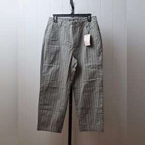 Flamingals Gray Pinstripe Pants High Waist Cropped Fit Size M NWT